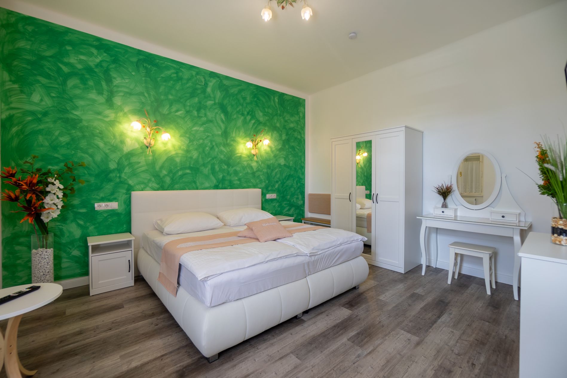 Вид изнутри Апартаменты Elsa